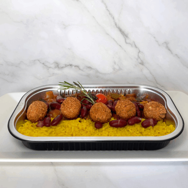 FALAFELS RÔTIS AUX PETITS LÉGUMES D'ÉTÉ, RIZ CURCUMA, HARICOTS ROUGES